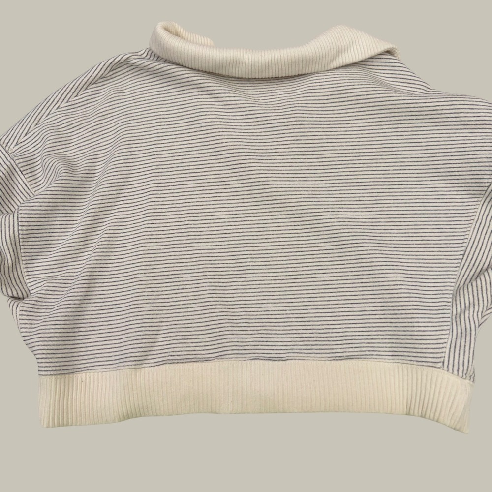 By Together Striped Collared Sweatshirt Cropped V-Neck Size M Coastal Pullover - Picture 2 of 15